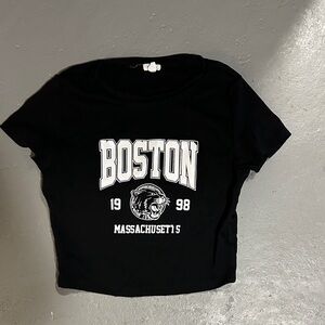 Garage Black T-Shirt Boston MA WOMEN’s medium